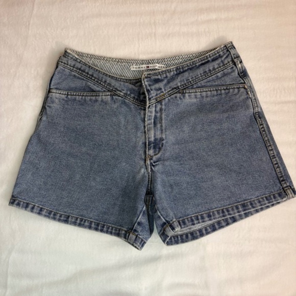 Vintage Tommy Hilfiger Y2K Denim Shorts Medium Wash V-Yoke Women 8